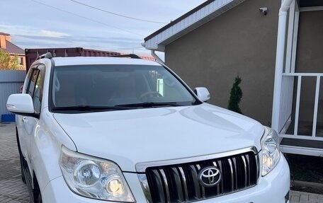 Toyota Land Cruiser Prado 150 рестайлинг 2, 2012 год, 3 049 000 рублей, 14 фотография
