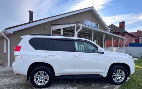 Toyota Land Cruiser Prado 150 рестайлинг 2, 2012 год, 3 049 000 рублей, 17 фотография