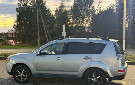 Mitsubishi Outlander III рестайлинг 3, 2011 год, 595 000 рублей, 7 фотография