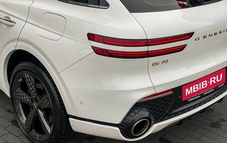 Genesis GV70, 2021 год, 4 230 000 рублей, 8 фотография