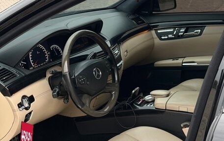 Mercedes-Benz S-Класс, 2011 год, 1 990 000 рублей, 10 фотография