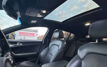 KIA Stinger I, 2019 год, 3 000 000 рублей, 13 фотография