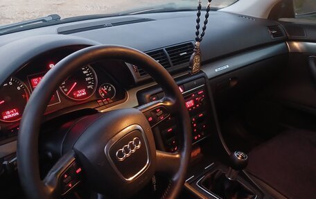 Audi A4, 2005 год, 750 000 рублей, 8 фотография
