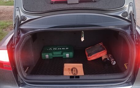 Audi A4, 2005 год, 750 000 рублей, 10 фотография