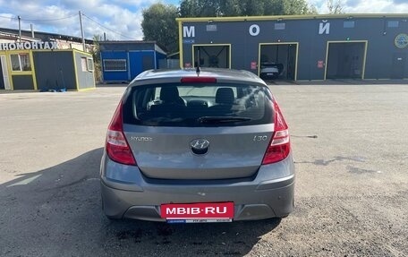 Hyundai i30 I, 2011 год, 750 000 рублей, 4 фотография