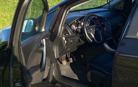 Opel Astra J, 2013 год, 770 000 рублей, 10 фотография