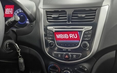Hyundai Solaris II рестайлинг, 2013 год, 799 000 рублей, 16 фотография