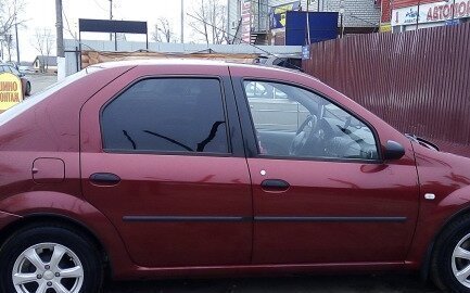 Renault Logan I, 2009 год, 255 000 рублей, 2 фотография