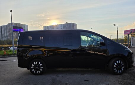 Hyundai Staria, 2024 год, 6 999 999 рублей, 5 фотография