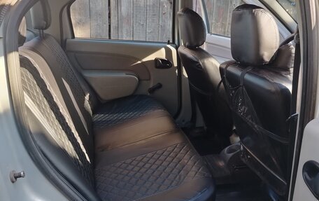 Renault Logan I, 2007 год, 250 000 рублей, 17 фотография
