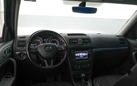Skoda Yeti I рестайлинг, 2017 год, 1 125 025 рублей, 6 фотография