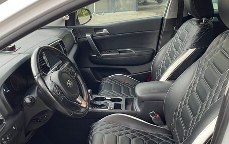 KIA Sportage IV рестайлинг, 2018 год, 1 980 000 рублей, 10 фотография