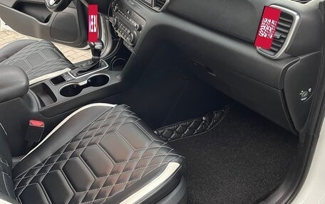 KIA Sportage IV рестайлинг, 2018 год, 1 980 000 рублей, 11 фотография