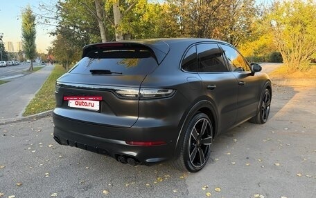 Porsche Cayenne III, 2022 год, 13 500 000 рублей, 4 фотография