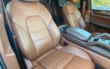 Porsche Cayenne III, 2022 год, 13 500 000 рублей, 17 фотография