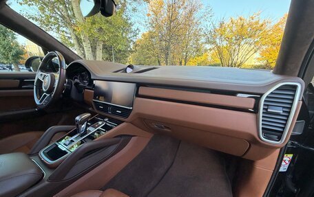 Porsche Cayenne III, 2022 год, 13 500 000 рублей, 18 фотография