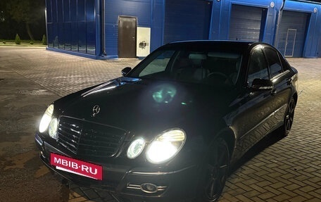 Mercedes-Benz E-Класс, 2007 год, 950 000 рублей, 3 фотография