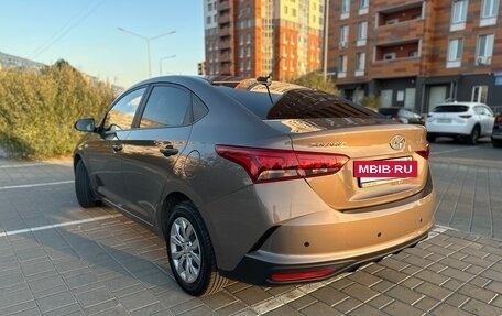 Hyundai Solaris II рестайлинг, 2022 год, 1 730 000 рублей, 9 фотография