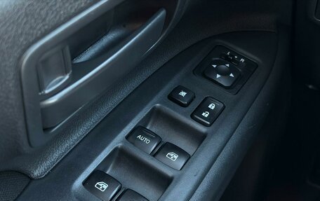 Mitsubishi Outlander III рестайлинг 3, 2017 год, 1 999 000 рублей, 13 фотография
