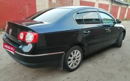 Volkswagen Passat B6, 2006 год, 630 000 рублей, 7 фотография