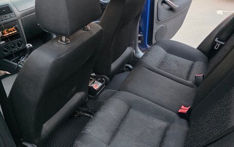 Volkswagen Golf IV, 2002 год, 295 000 рублей, 10 фотография