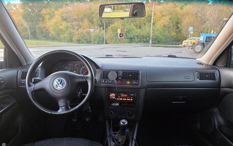 Volkswagen Golf IV, 2002 год, 295 000 рублей, 26 фотография