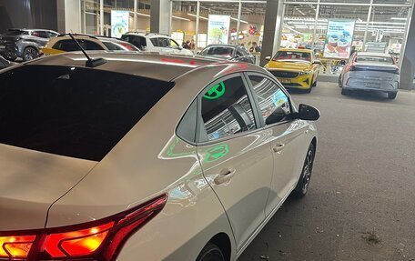 Hyundai Solaris II рестайлинг, 2021 год, 1 265 000 рублей, 3 фотография
