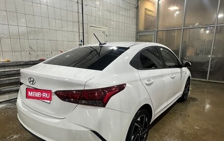 Hyundai Solaris II рестайлинг, 2021 год, 1 265 000 рублей, 14 фотография
