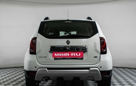 Renault Duster I рестайлинг, 2017 год, 1 657 000 рублей, 6 фотография