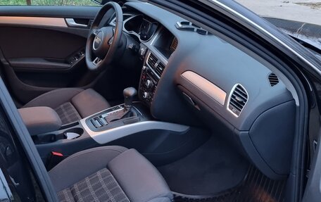 Audi A4, 2012 год, 1 950 000 рублей, 9 фотография