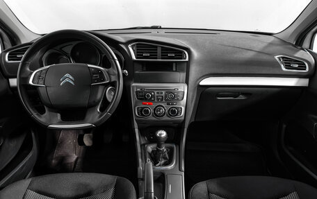 Citroen C4 II рестайлинг, 2018 год, 799 000 рублей, 14 фотография