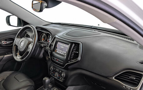 Jeep Cherokee, 2018 год, 1 915 000 рублей, 13 фотография