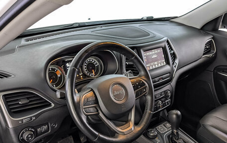 Jeep Cherokee, 2018 год, 1 915 000 рублей, 15 фотография
