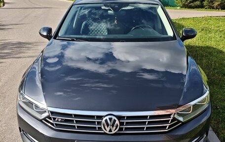 Volkswagen Passat B8 рестайлинг, 2019 год, 2 290 000 рублей, 7 фотография