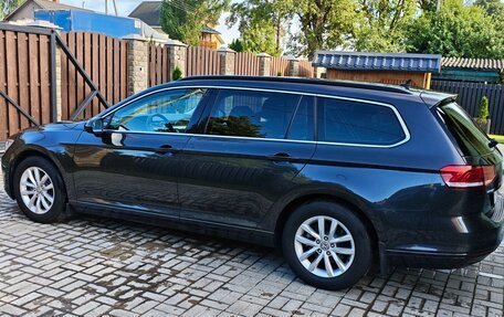 Volkswagen Passat B8 рестайлинг, 2019 год, 2 290 000 рублей, 28 фотография
