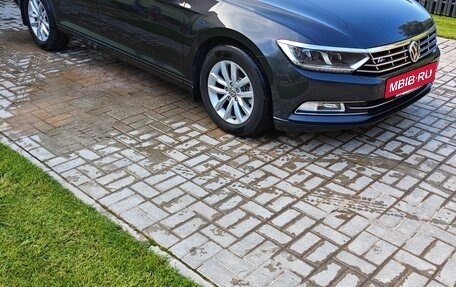 Volkswagen Passat B8 рестайлинг, 2019 год, 2 290 000 рублей, 25 фотография