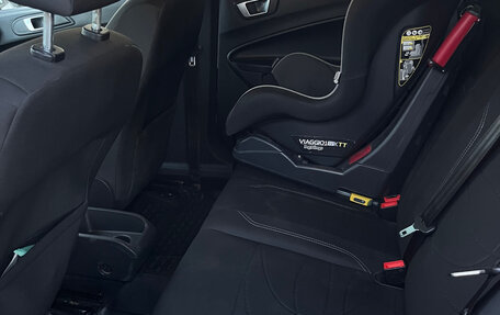 Ford Fiesta, 2015 год, 750 000 рублей, 8 фотография