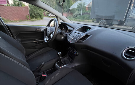 Ford Fiesta, 2015 год, 750 000 рублей, 11 фотография