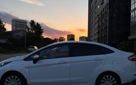 Ford Fiesta, 2015 год, 750 000 рублей, 10 фотография