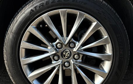 Toyota Camry, 2016 год, 1 768 000 рублей, 7 фотография