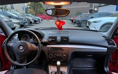 BMW 1 серия, 2010 год, 850 000 рублей, 12 фотография