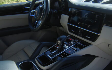 Porsche Cayenne III, 2019 год, 7 891 011 рублей, 4 фотография