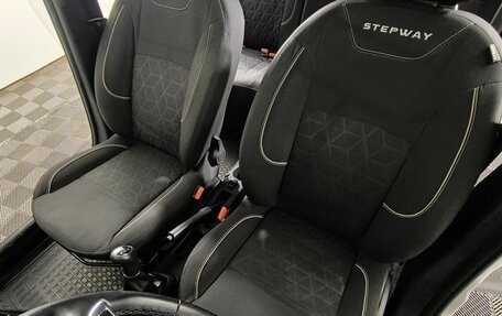 Renault Logan II, 2020 год, 1 370 000 рублей, 9 фотография