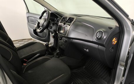 Renault Logan II, 2020 год, 1 370 000 рублей, 10 фотография