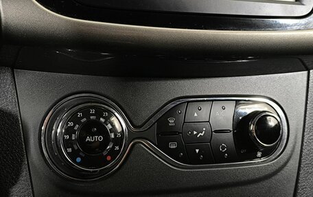 Renault Logan II, 2020 год, 1 370 000 рублей, 19 фотография