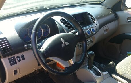 Mitsubishi L200 IV рестайлинг, 2008 год, 1 250 000 рублей, 10 фотография