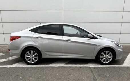Hyundai Solaris II рестайлинг, 2011 год, 790 000 рублей, 4 фотография