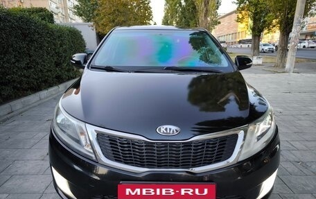 KIA Rio III рестайлинг, 2013 год, 815 000 рублей, 2 фотография