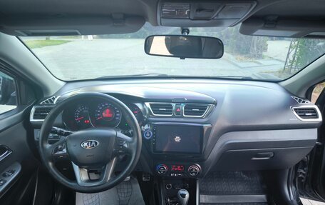 KIA Rio III рестайлинг, 2013 год, 815 000 рублей, 18 фотография