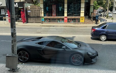 McLaren 570S, 2018 год, 10 800 000 рублей, 14 фотография